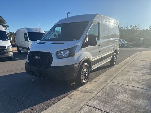Used 2023 Ford Transit 250 Medium Roof AWD w/ Load Area Protection Package image 8