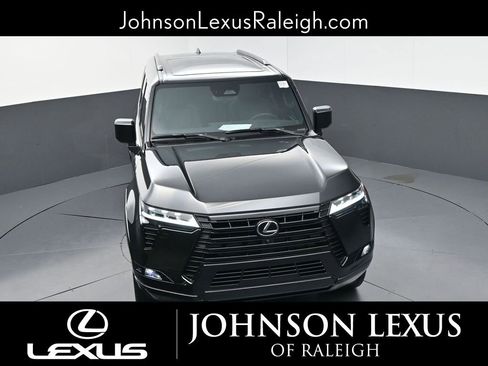 Certified 2025 Lexus GX 550 w/ Cold Area Package image 25