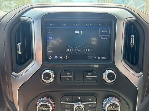 Used 2021 GMC Sierra 1500 SLE image 15