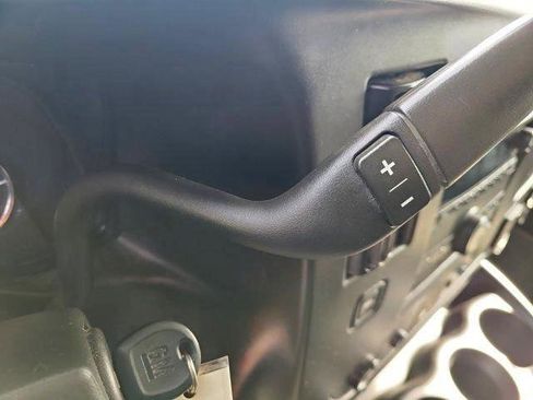 Used 2023 Chevrolet Express 3500 LS image 21