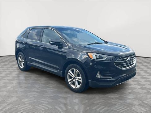 Certified 2019 Ford Edge SEL w/ Equipment Group 201A AWD/4WD image 4