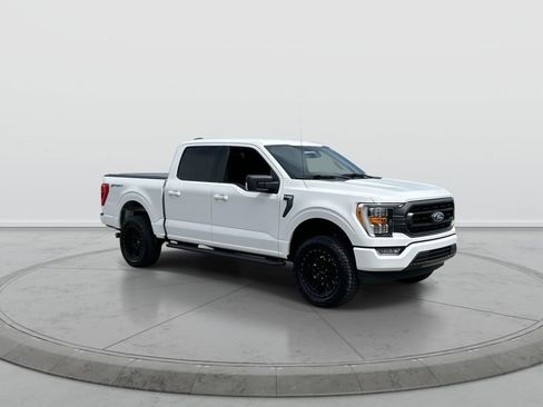 Used 2021 Ford F150 XLT w/ Equipment Group 302A High RWD image 2