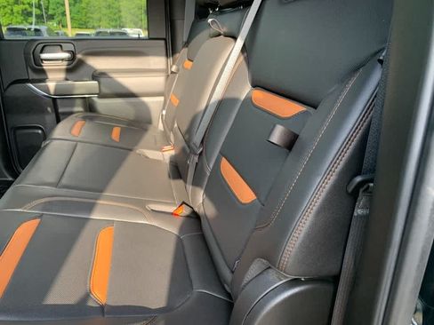 Used 2020 GMC Sierra 2500 AT4 w/ AT4 Premium Package AWD/4WD image 24