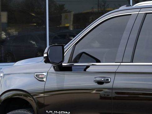 New 2026 GMC Yukon XL Elevation w/ LPO, Floor Liner Package image 12