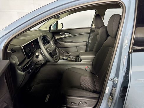 New 2026 Kia Sportage S AWD/4WD image 11