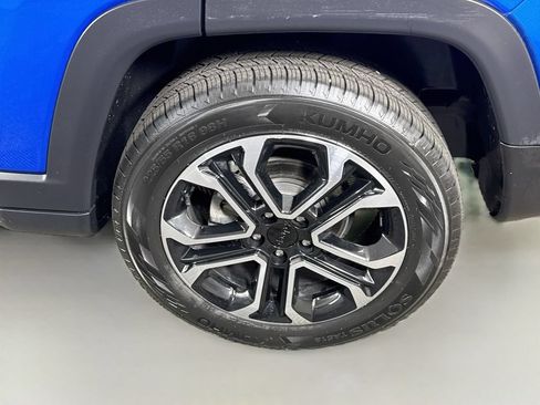 Used 2023 Jeep Compass Limited w/ Sun and Sound Group AWD/4WD image 34