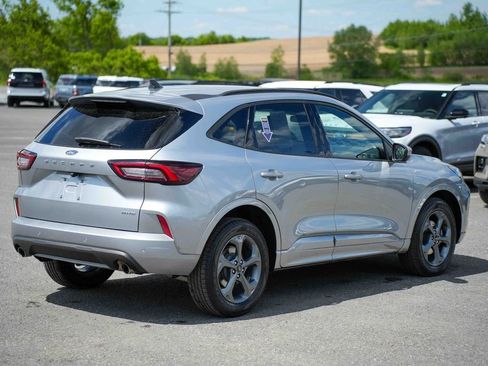 Used 2023 Ford Escape ST-Line Select w/ Tech Pack #1 AWD/4WD image 5