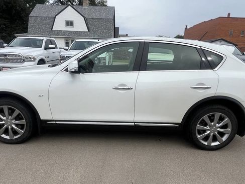 Used 2017 INFINITI QX50 2WD image 13