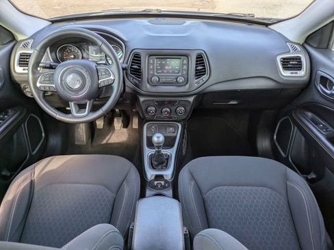 Used 2018 Jeep Compass Sport FWD image 15