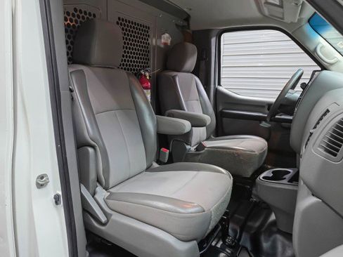 Used 2021 Nissan NV 1500 SV RWD image 17