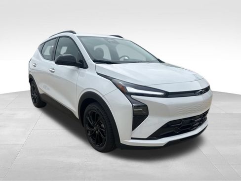 New 2027 Chevrolet Bolt RS FWD image 7