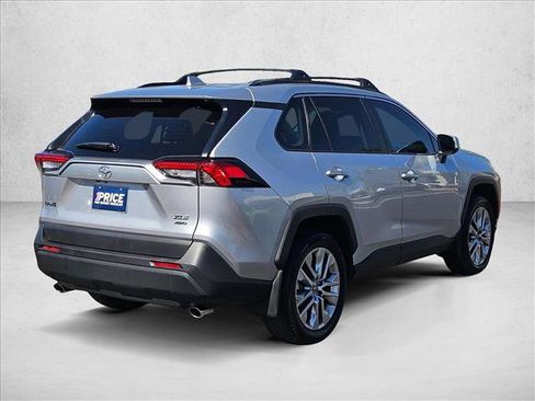 Used 2024 Toyota RAV4 XLE Premium w/ Weather Package AWD/4WD image 5