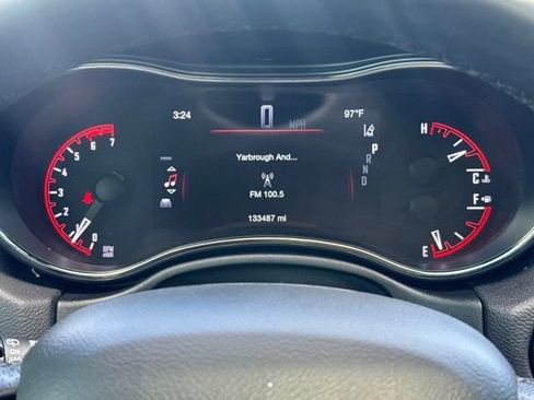 Used 2019 Dodge Durango R/T w/ Technology Group AWD/4WD image 26