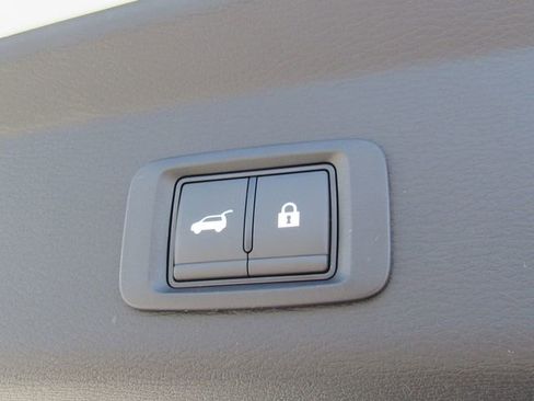 New 2026 Mitsubishi Outlander SE FWD image 6