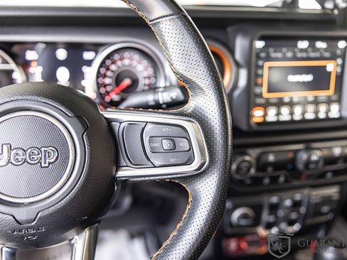 Used 2021 Jeep Gladiator Mojave image 23