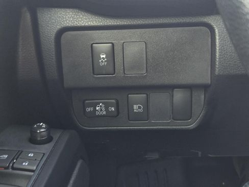 Used 2023 Toyota Tacoma SR AWD/4WD image 25