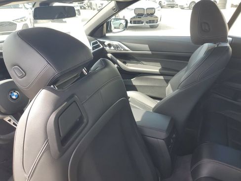 Used 2025 BMW 430i xDrive Convertible w/ M Sport Package AWD/4WD image 16