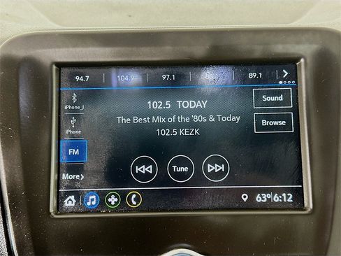 Used 2019 Chevrolet Equinox LS image 14