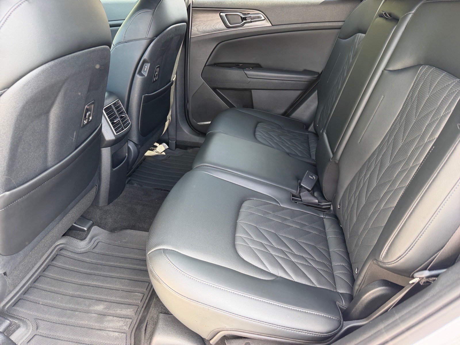 Used 2024 Kia Sportage X-Pro Prestige AWD/4WD image 14