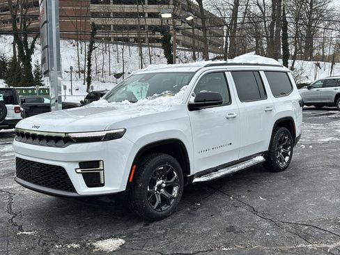 New 2026 Jeep Grand Wagoneer Limited image 3