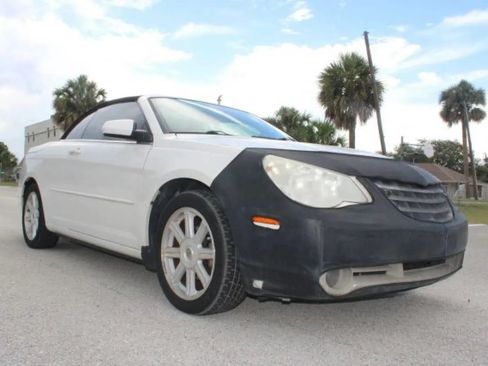 Used 2008 Chrysler Sebring Touring w/ Special Touring Group FWD image 19