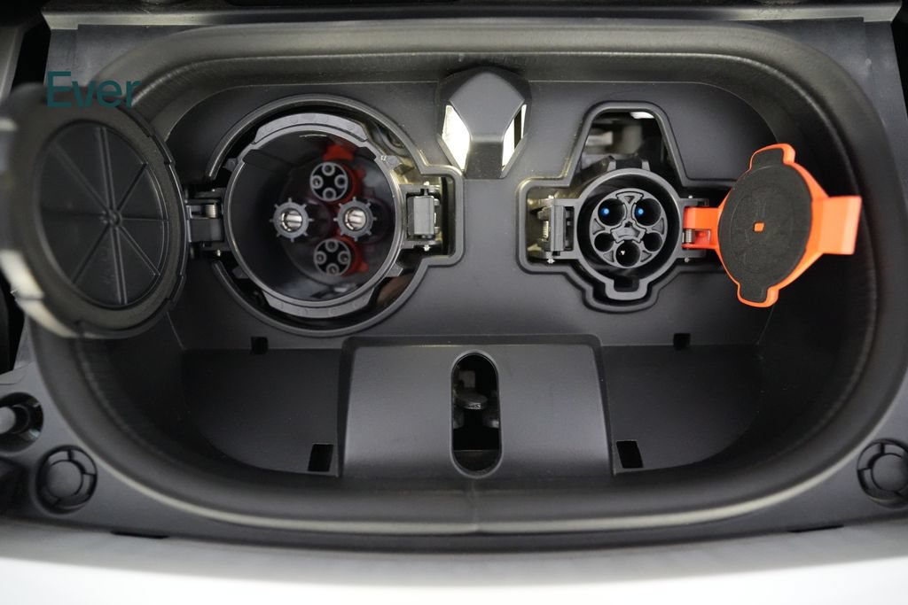 Used 2025 Nissan Leaf SV Plus FWD image 10