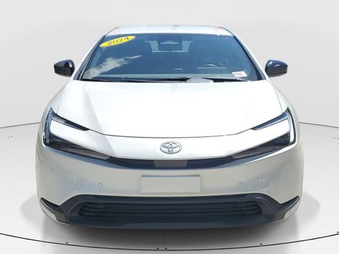 Certified 2024 Toyota Prius LE FWD image 2
