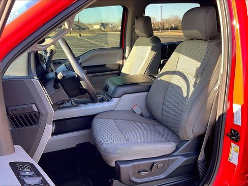 Used 2020 Ford F150 XLT w/ Equipment Group 302A Luxury image 7