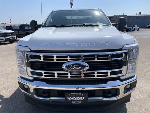 Used 2024 Ford F250 XLT image 27