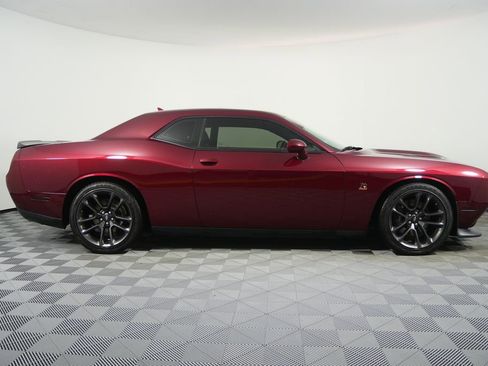 Used 2021 Dodge Challenger R/T Scat Pack image 2