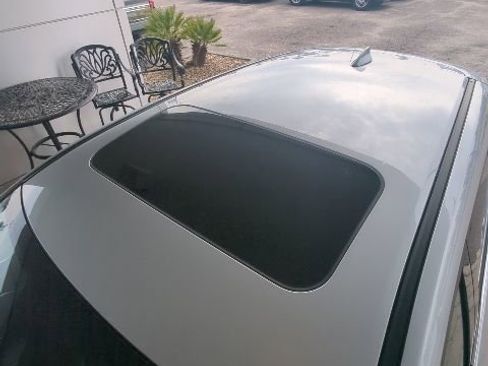 Used 2023 MAZDA CX-5 AWD 2.5 S w/ Premium Package image 9