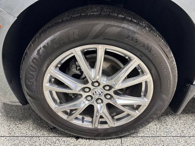 Used 2023 Buick Enclave Premium w/ Experience Buick Package AWD/4WD image 4