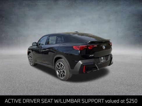 New 2026 BMW X2 xDrive28i w/ Technology Package image 3