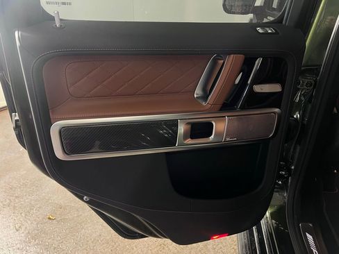 Used 2025 Mercedes-Benz G 63 AMG 4MATIC image 27
