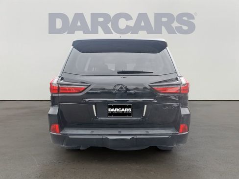 Used 2018 Lexus LX 570 4WD image 5