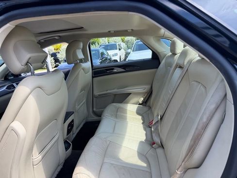 Used 2014 Lincoln MKZ Hybrid w/ Equipment Group 202A Reserve FWD image 12