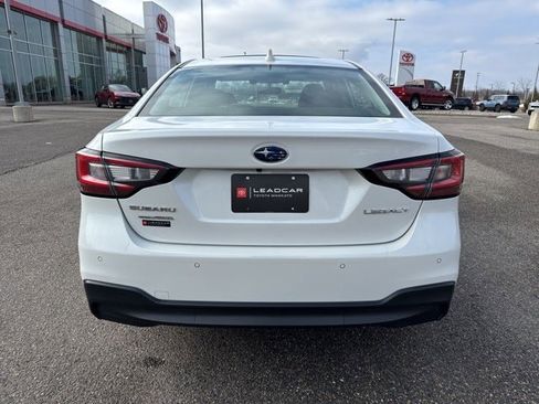 Used 2022 Subaru Legacy Limited image 11