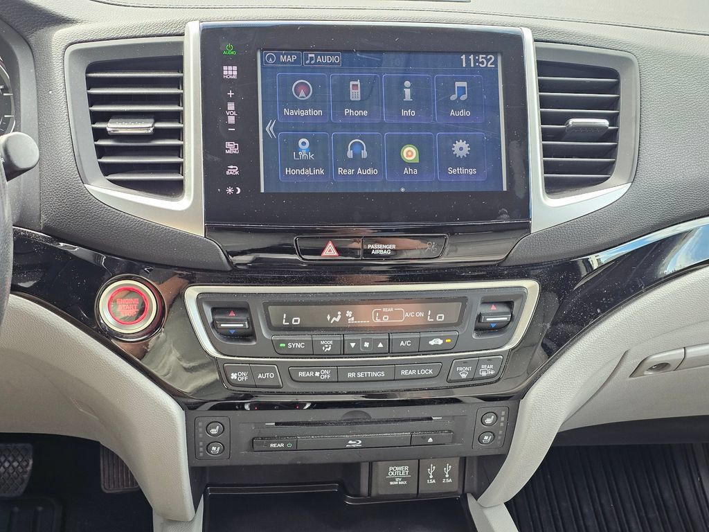 Used 2016 Honda Pilot Elite image 14