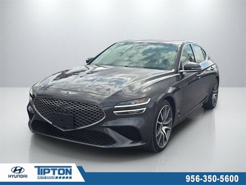 Used 2023 Genesis G70 2.0T image 1