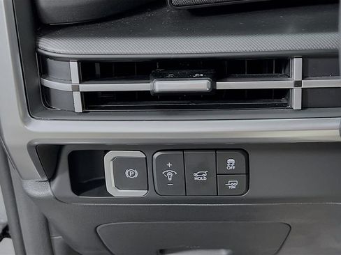 Used 2025 Hyundai Santa Fe XRT AWD/4WD image 9
