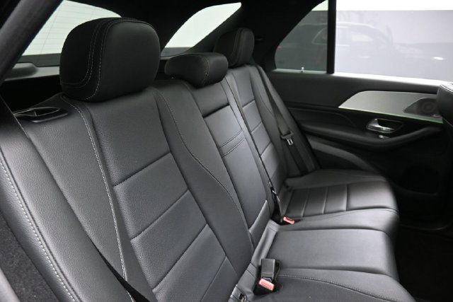 Used 2025 Mercedes-Benz GLE 350 4MATIC image 28