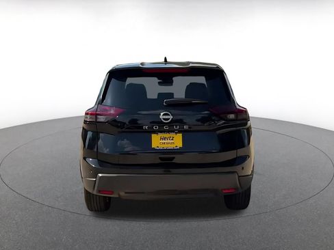Used 2025 Nissan Rogue SV FWD image 10