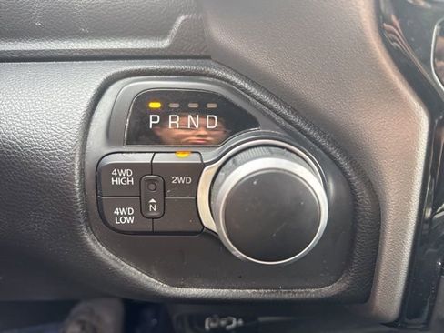 Certified 2024 RAM 2500 Big Horn w/ Night Edition AWD/4WD image 18
