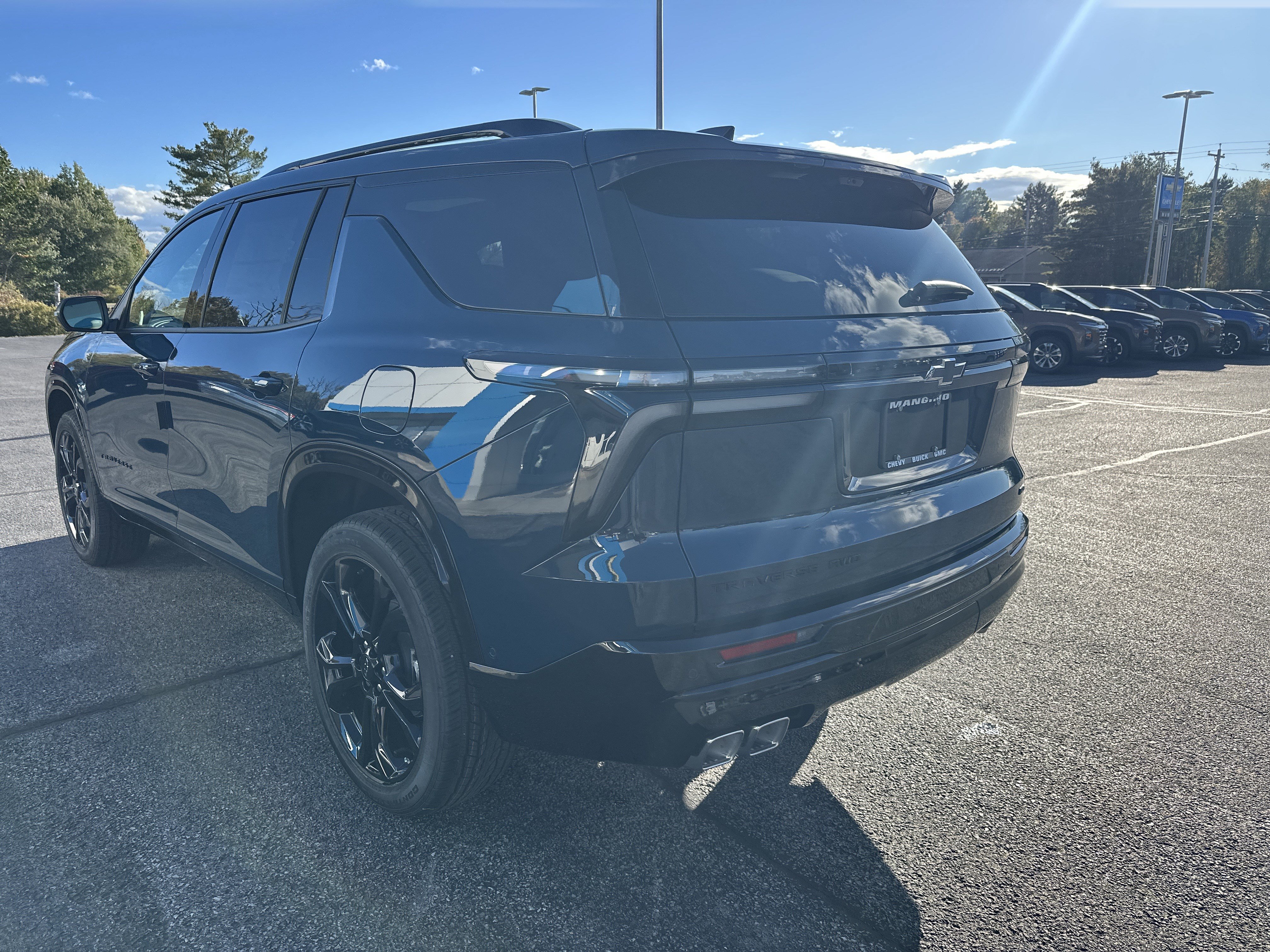 New 2027 Chevrolet Traverse RS AWD/4WD image 4