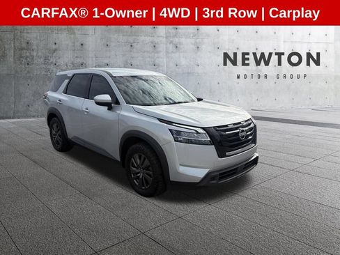 Used 2022 Nissan Pathfinder S AWD/4WD image 1