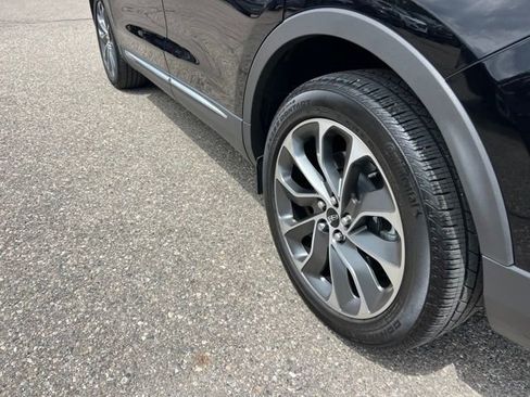 Used 2023 Lincoln Nautilus Reserve w/ Equipment Group 201A AWD/4WD image 25