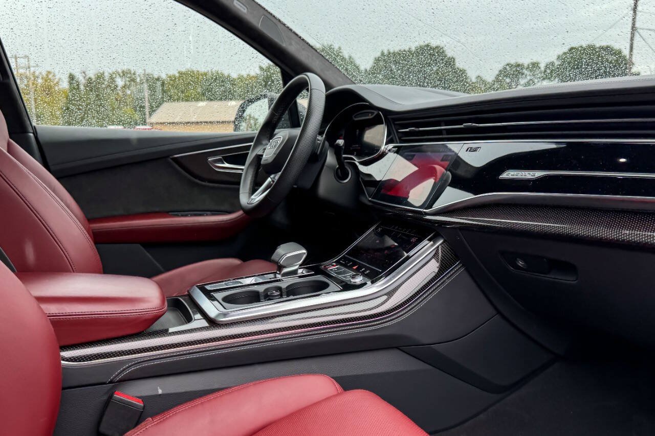 Used 2021 Audi SQ7 Prestige AWD/4WD image 12