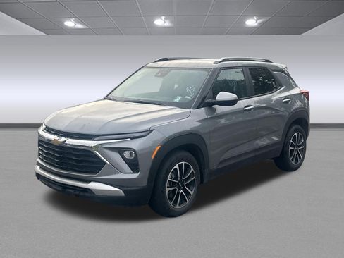 Used 2025 Chevrolet TrailBlazer LT FWD image 7