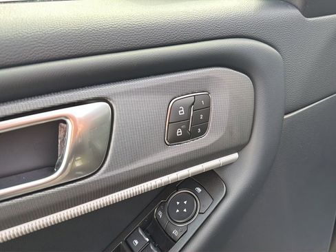 New 2026 Ford Explorer ST-Line image 27