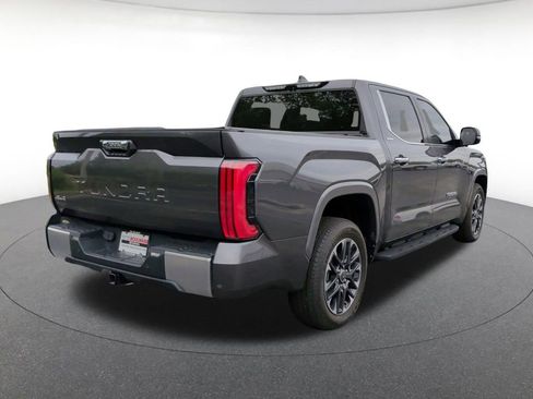 Used 2024 Toyota Tundra Limited AWD/4WD image 6
